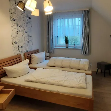 Komfort-doppelhaus, 3 Schlafzimmer, *