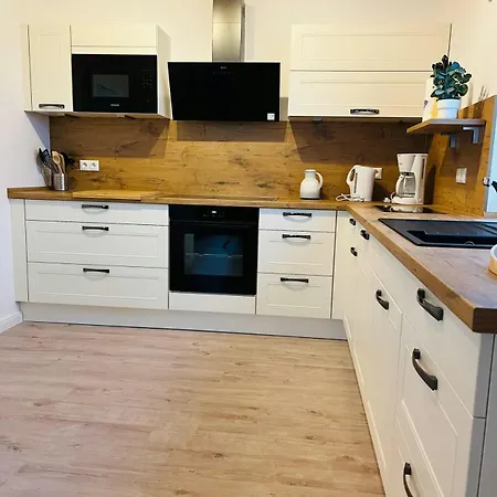 Komfort-doppelhaus, 3 Schlafzimmer, Apartment Jesendorf