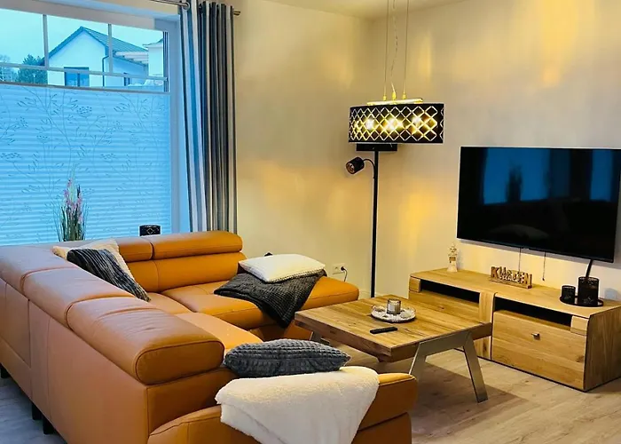 Komfort-doppelhaus, 3 Schlafzimmer, *